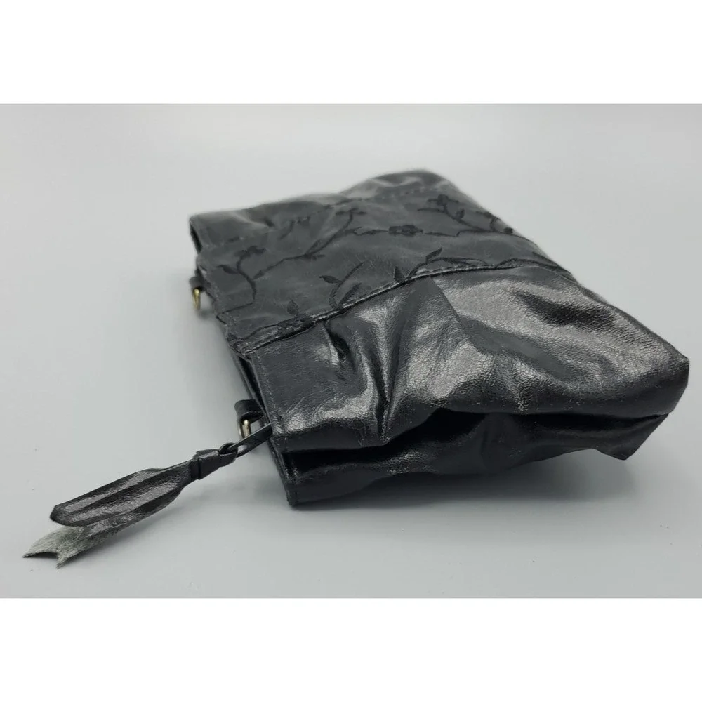 Pacific Connections 80sCrossbody Purse Clutch Leather Embroidered Scallop Ruched